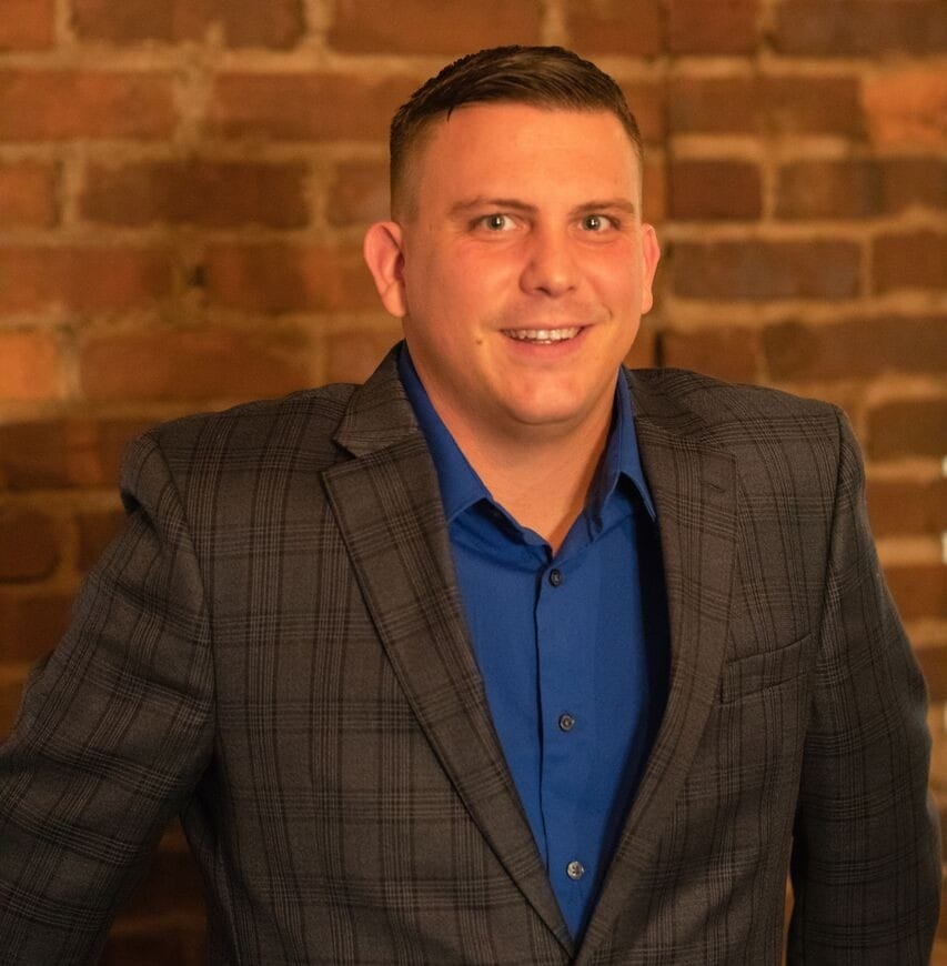 Brandon Sampsel Re/Max Tri Star 8654579926 logo